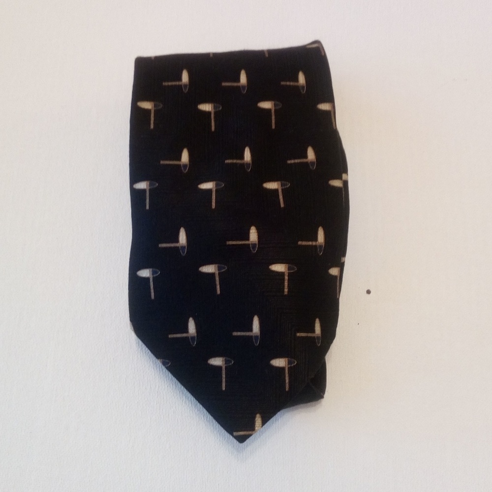 Bill Blass NEO silk necktie